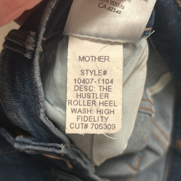 MOTHER
The Hustler Roller Sneak high-rise wide-leg jeans 28 - Picture 13 of 14